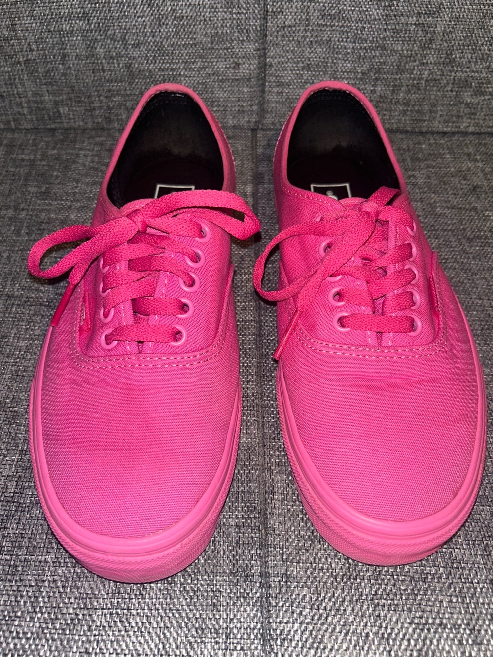 Vans Pink Canvas Low-Top Lace-Up Sneakers - Picture 3 of 9